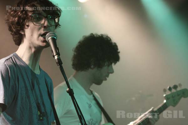 THE WHITEST BOY ALIVE - 2009-04-15 - PARIS - La Maroquinerie - 